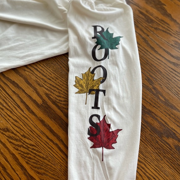 Roots Long Sleeve.  Size Large - Picture 2 of 2